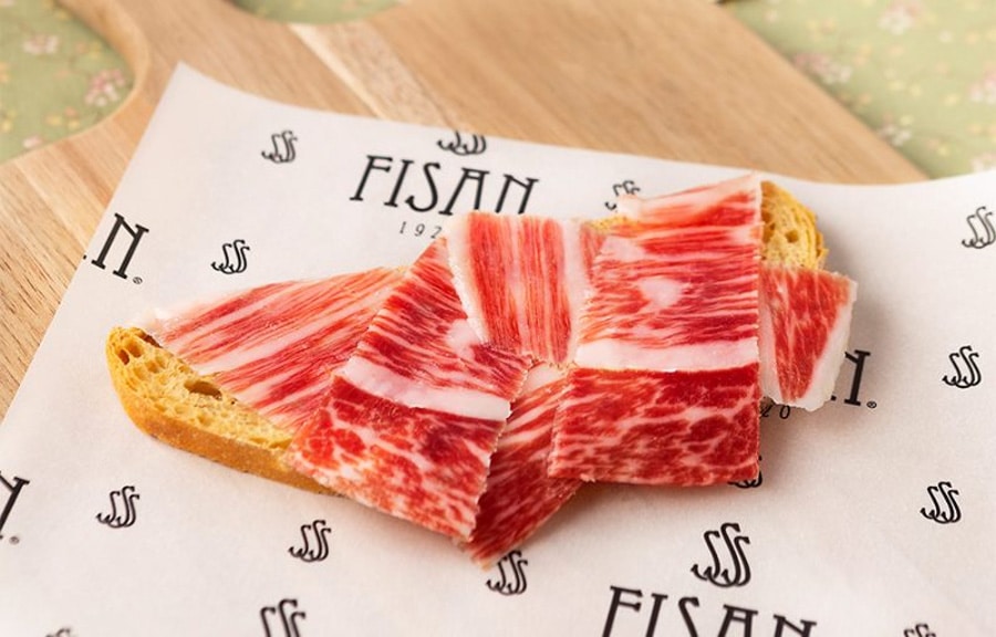 El jamón ibérico no engorda y es apto para quienes cuidan su alimentación y vigilan su peso.