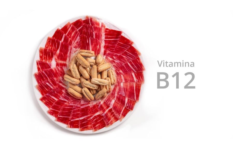 El jamón de bellota ibérico destaca por ser un alimento con alto contenido en vitamina B12, esencial para el buen funcionamiento del organismo.